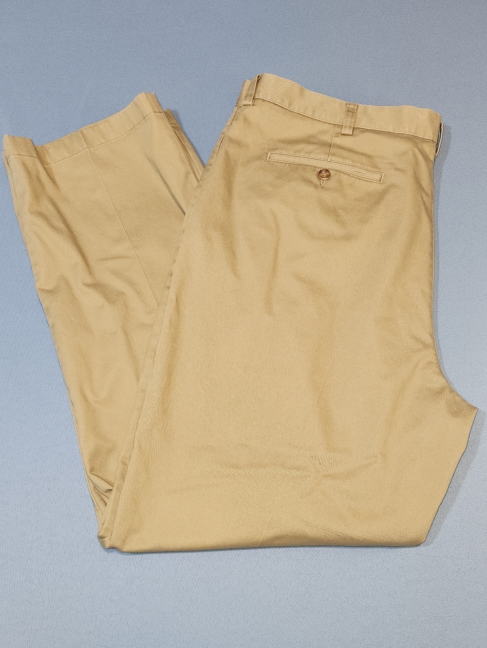 L.L. Bean Men's Natural Fit Flat Front Chino Pants. 42x34